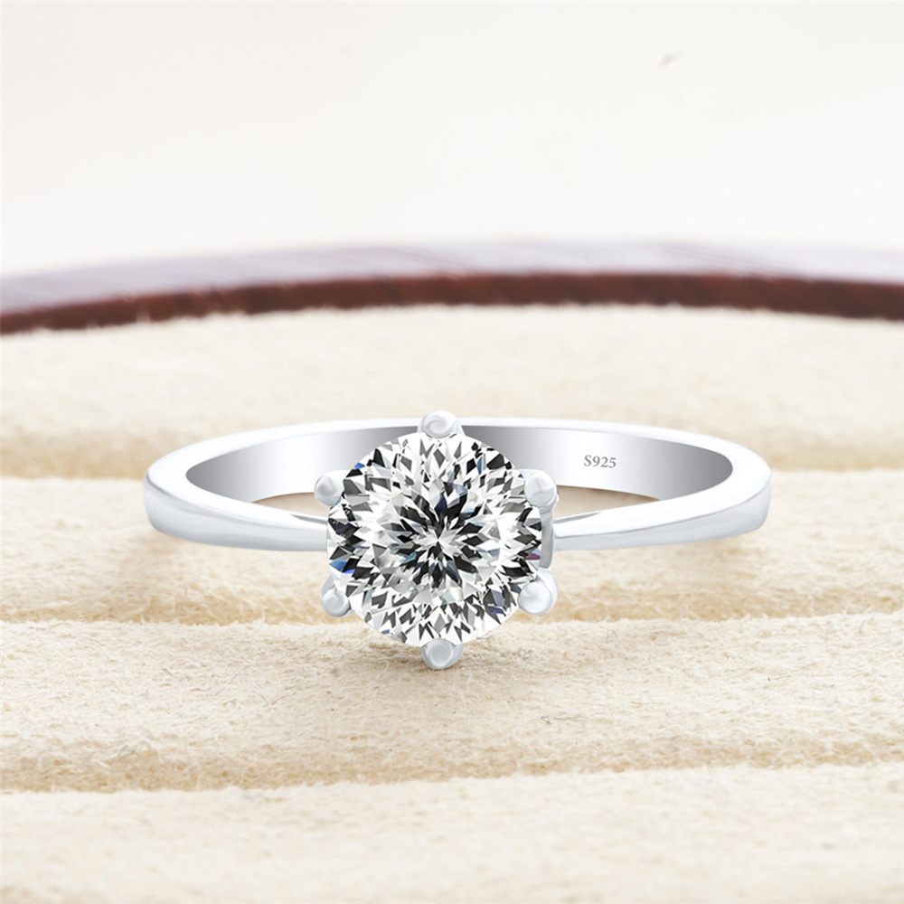 Anello Classico JoyceJelly con - Moissanite Engagement Ring 1 Carat recensione e prezzo