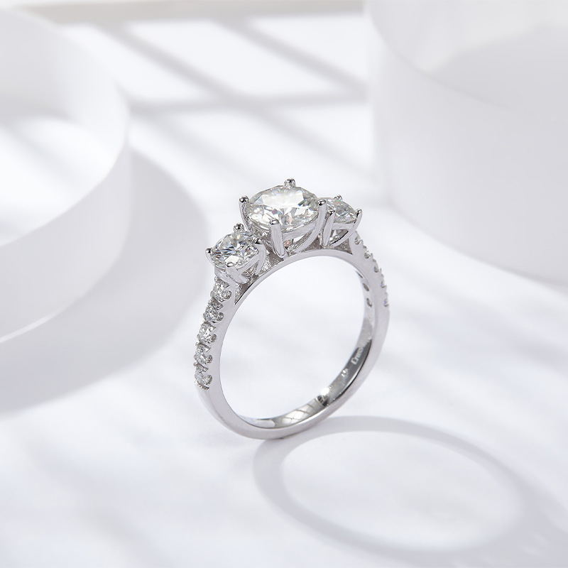 HTOTOH 3 pietre 1 carati D col - Moissanite Engagement Ring 1 Carat recensione e prezzo