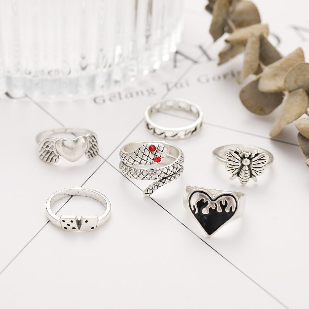 Set di 6 anelli da donna in st - Vintage Punk Knuckle Rings Set recensione e prezzo